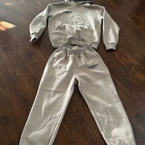 Comfort coordinate Tan Set size M